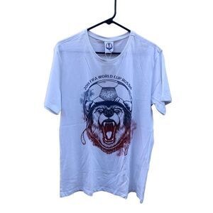 2018 FIFA World Cup Russia T-Shirt Size Large (L) NWT Fierce Bear Soccer